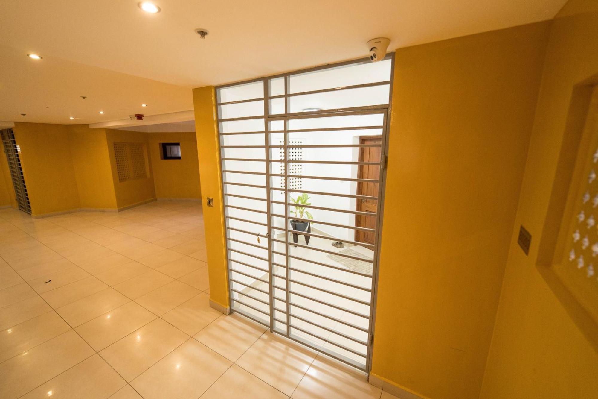 Flo'S Eco Residence Dar es Salaam Exterior foto